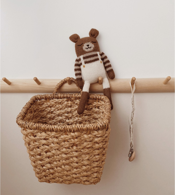 Bear knit toy - Ecru overalls