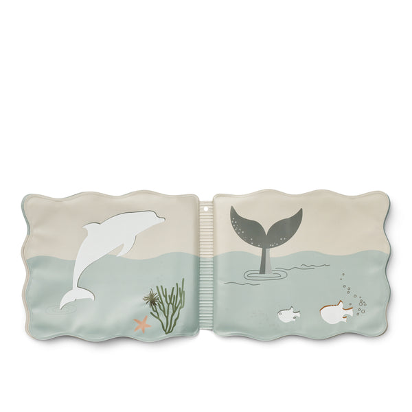 Waylon sea creatures magic book