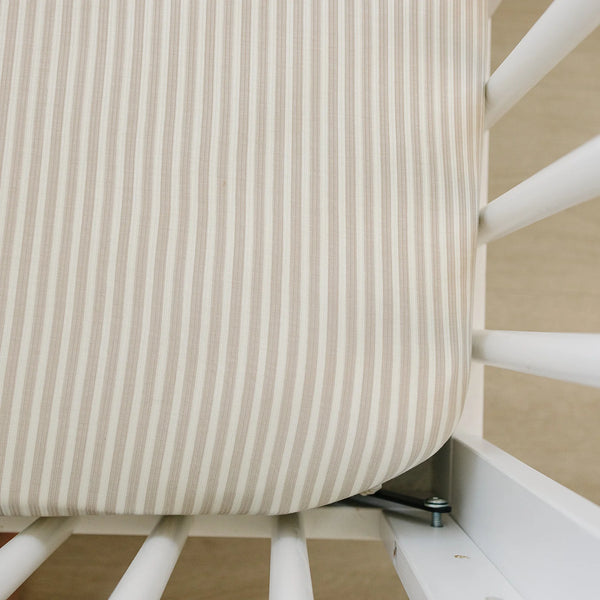 Stretch crib sheet - Taupe stripe