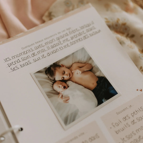 Livre de bébé - Fleurs pastels