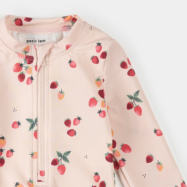 Maillot de bain une-pièce à manches longues rose pâle à imprimé fraises