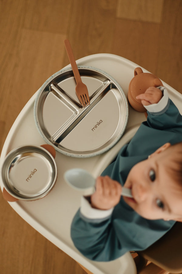 Assiette à compartiments en acier avec succion en silicone