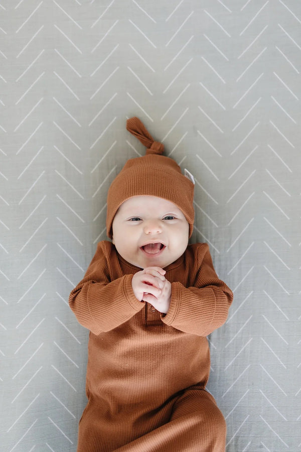 Organic ribbed knot hat - Cocoa