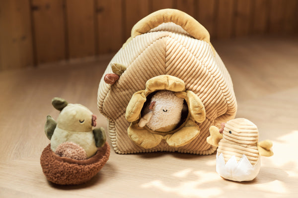 Hide and Seek Activity Toy Set - Tiny Park