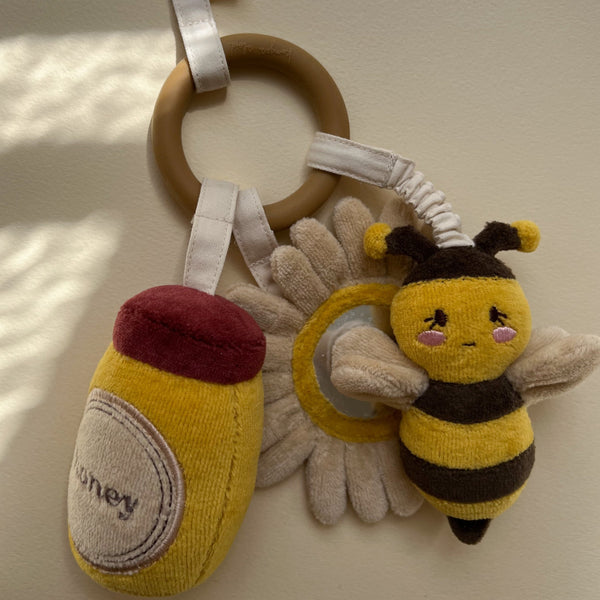 Fabric ring - Bee