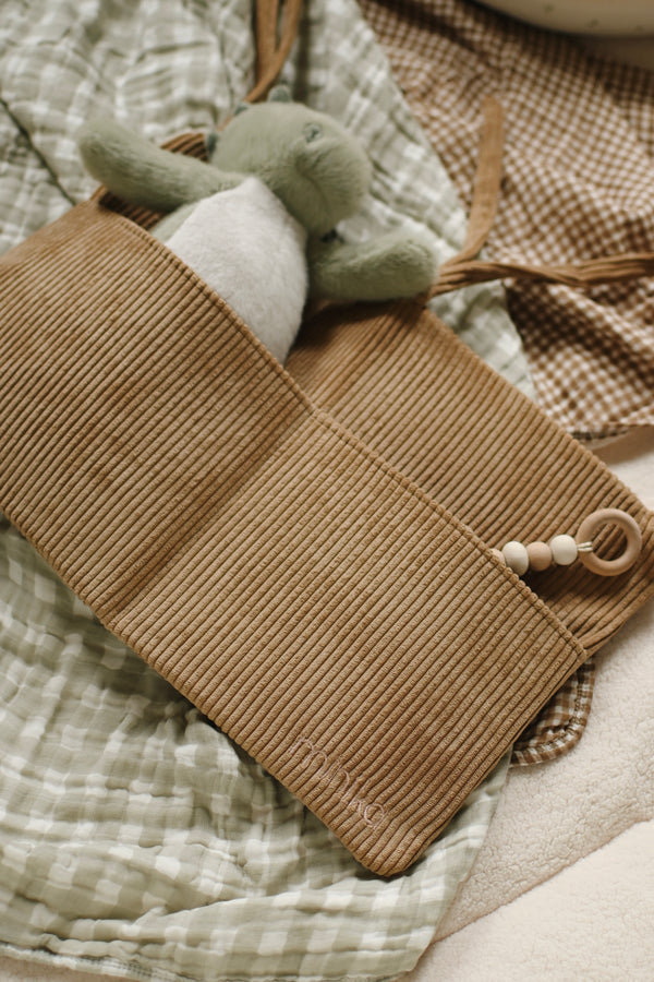 Crib organizer - Almond