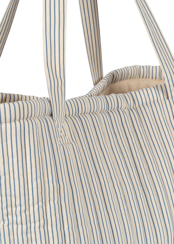 Molly big quilted bag